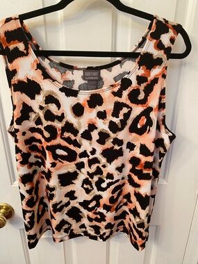 Leopard Print Sleeveless Top in Black and Peach